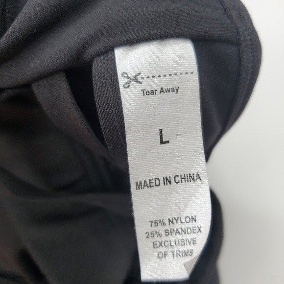 Never Give Up Phone Pocket Sports Bra large - Picture 7 of 7